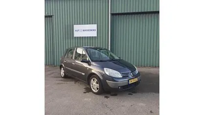 Occasion 2006 Renault Scénic II MPV | € 999 (Goede deal)