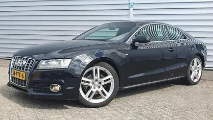 Zwart Gebruikt 2011 Audi A5 S-Line Coupé | € 7.745 (Eerlijke prijs)
