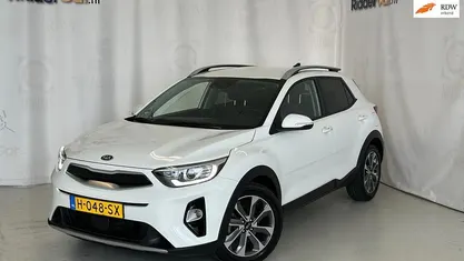 Gebruikt 2020 Kia Stonic SUV | € 13.999 (Eerlijke prijs)