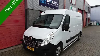 Wit Gebruikt 2015 Renault Master Van | € 8.700 (Goede deal)