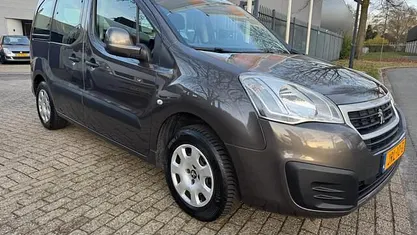 Gebruikt 2016 Peugeot Partner Tepee Active MPV | € 8.799 (Goede deal)