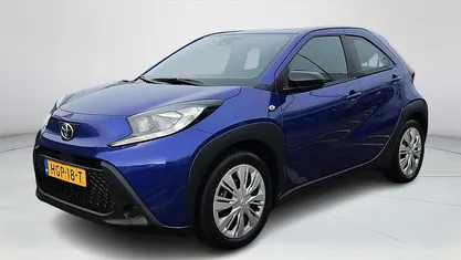 Gebruikt 2025 Toyota Aygo X Play SUV | € 18.445 (Eerlijke prijs)