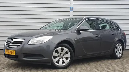 Grijs Gebruikt 2012 Opel Insignia Stationwagen | € 7.495 (Eerlijke prijs)