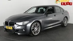 Grijs Gebruikt 2015 BMW 328 Executive Sedan | € 14.850 (Eerlijke prijs)