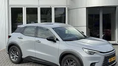 Grijs Gebruikt 2025 Lexus LBX SUV | € 34.900 (Eerlijke prijs)