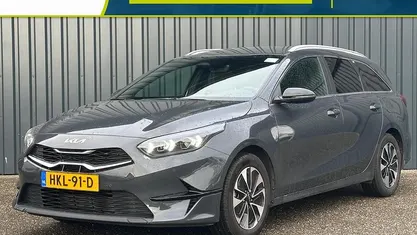Grijs Occasion 2025 Kia Ceed Sportswagon Stationwagen | € 28.035 (Eerlijke prijs)