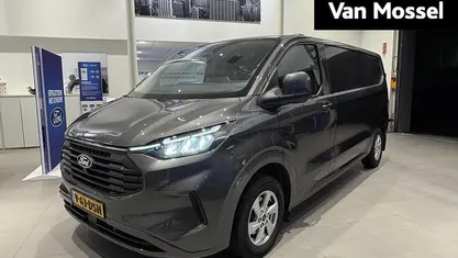 Gebruikt 2024 Ford Transit Custom Limited Van | € 29.845 (Eerlijke prijs)