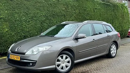 Occasion Renault Laguna III 140 PK (102 kW) 2008 Grijs Stationwagen