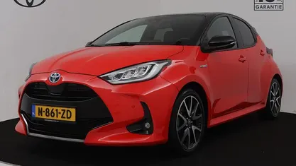 Occasion Toyota Yaris Hybrid Edition 2022 Rood Hatchback