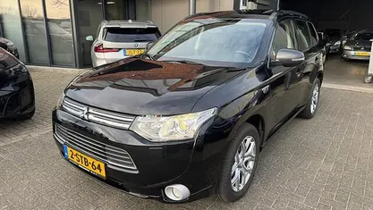 Gebruikt 2013 Mitsubishi Outlander Instyle SUV | € 7.495 (Eerlijke prijs)