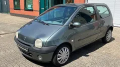 Gebruikt 2005 Renault Twingo Privilege Hatchback | € 1.950 (Eerlijke prijs)