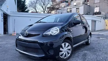 Occasion 2014 Toyota Aygo Active Hatchback | € 5.990 (Super prijs)