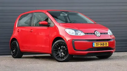 Rood Gebruikt 2018 VW up! move up! Hatchback | € 7.750 (Eerlijke prijs)