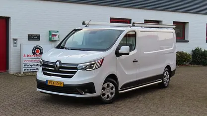 Gebruikt 2023 Renault Trafic MPV | € 24.750 (Eerlijke prijs)