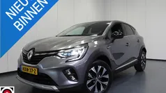 Grijs Gebruikt 2024 Renault Captur Intens SUV | € 24.340 (Eerlijke prijs)
