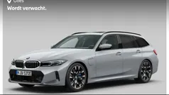 Grijs Gebruikt 2025 BMW 330e Stationwagen | € 52.880 (Super prijs)