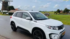 Gebruikt 2017 Suzuki Vitara SUV | € 17.450 (Eerlijke prijs)