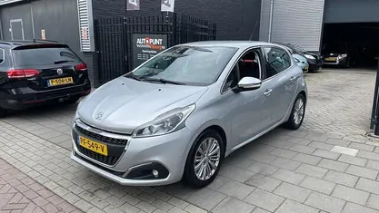 Occasion Peugeot 208 82 PK (60 kW) 2017 Hatchback