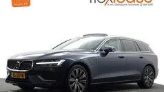 Blauw Gebruikt 2019 Volvo V60 Inscription Stationwagen | € 29.900 (Eerlijke prijs)