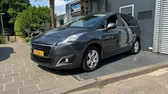 Grijs Gebruikt 2015 Peugeot 5008 MPV | € 4.249 (Super prijs)
