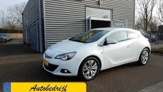 Wit Gebruikt 2012 Opel Astra GTC Sport Coupé | € 7.950 (Eerlijke prijs)