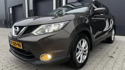 Occasion 2015 Nissan Qashqai Tekna SUV | € 8.900 (Goede deal)