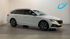 Wit Gebruikt 2021 Skoda Octavia Business Line Stationwagen | € 16.750 (Eerlijke prijs)