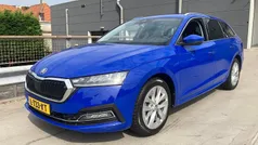 Blauw Gebruikt 2021 Skoda Octavia Style Stationwagen | € 22.940 (Eerlijke prijs)