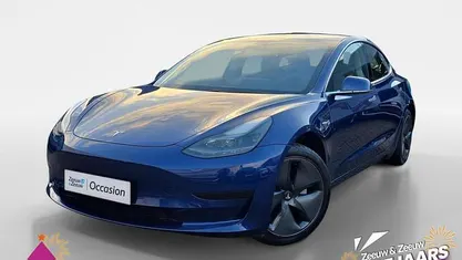 Blauw Gebruikt 2020 Tesla Model 3 Standard Range Sedan | € 19.840 (Goede deal)