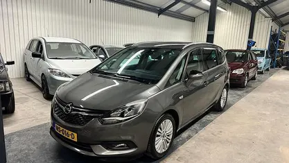 Gebruikt 2017 Opel Zafira Edition MPV | € 10.950 (Goede deal)