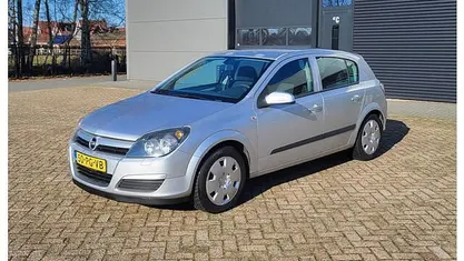 Occasion Opel Astra 105 PK (77 kW) 2004 Grijs (metallic) Hatchback