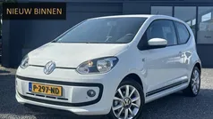 Wit Gebruikt 2016 VW up! high up! Hatchback | € 7.443 (Eerlijke prijs)