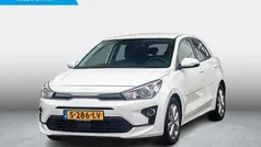 Gebruikt 2023 Kia Rio Play Hatchback | € 22.950 (Eerlijke prijs)