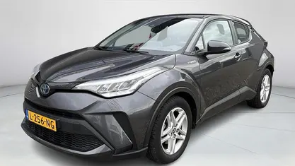 Grijs Gebruikt 2021 Toyota C-HR Active SUV | € 22.450 (Eerlijke prijs)