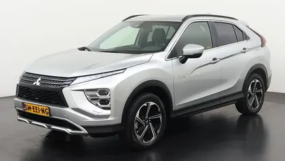 Gebruikt 2024 Mitsubishi Eclipse Cross Intense+ SUV | € 27.690 (Eerlijke prijs)
