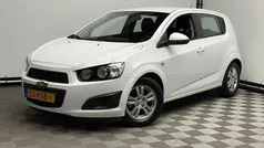 Wit Gebruikt 2011 Chevrolet Aveo LT Hatchback | € 3.975 (Eerlijke prijs)