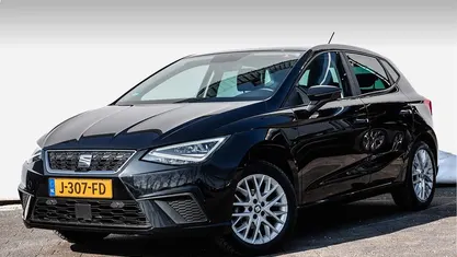 Occasion Seat Ibiza Business 2020 Zwart (metallic) Hatchback