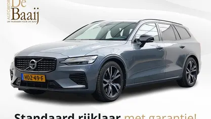 Gebruikt 2020 Volvo V60 R-Design Stationwagen | € 25.950 (Eerlijke prijs)