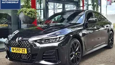 Zwart Gebruikt 2022 BMW 430 M Sport Coupé | € 45.890 (Eerlijke prijs)