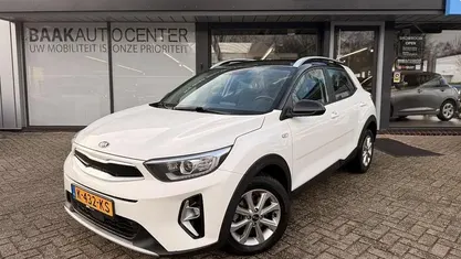 Occasion 2021 Kia Stonic SUV | € 19.450 (Goede deal)