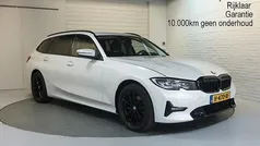 Gebruikt 2020 BMW 320 Executive Stationwagen | € 29.900 (Eerlijke prijs)