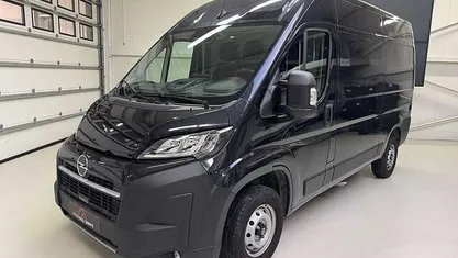 Occasion Opel Movano 140 PK (102 kW) 2025 Zwart Van