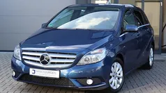 Blauw Gebruikt 2013 Mercedes B180 Ambition MPV | € 9.950 (Eerlijke prijs)