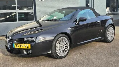 Zwart Occasion 2007 Alfa Romeo Spider Exclusive Cabriolet | € 16.950 (Super prijs)