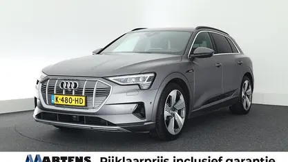 Grijs Gebruikt 2018 Audi e-tron SUV | € 27.949 (Super prijs)