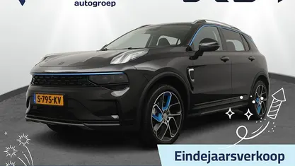 Zwart (metallic) Gebruikt 2023 Lynk & Co 01 SUV | € 26.450 (Eerlijke prijs)