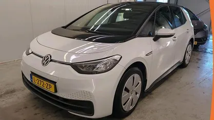 Gebruikt 2021 VW ID.3 Life Hatchback | € 17.890 (Super prijs)