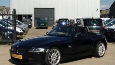 Zwart, metallic lak Gebruikt 2007 BMW Z4 Executive Cabriolet | € 6.995 (Eerlijke prijs)