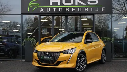 Occasion 2022 Peugeot 208 GT Hatchback | € 18.950 (Eerlijke prijs)