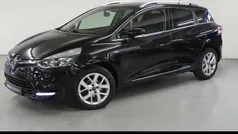Zwart, metallic lak Gebruikt 2020 Renault Clio GrandTour LIMITED Stationwagen | € 11.495 (Eerlijke prijs)